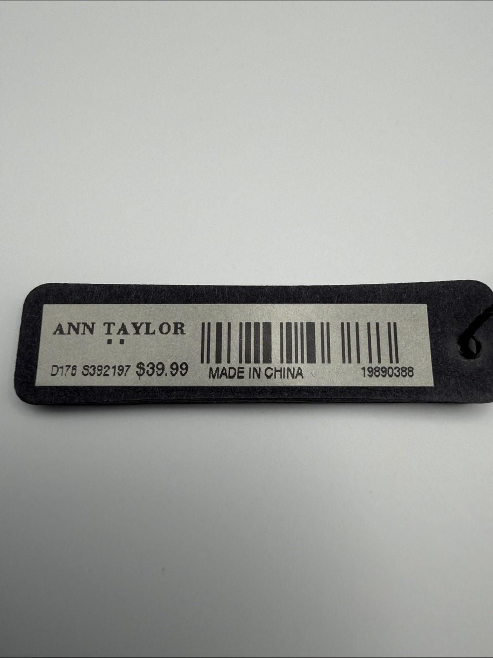 Anne Taylor Silver Tone Rosette Adjustable length Necklace - Picture 10 of 10
